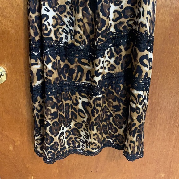 Bebe leopard print dress - Picture 2 of 9